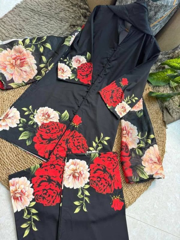 New Exclusive Pakistani 3-Piece Collection - Image 2